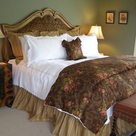 The Reluctant Panther Inn And Restaurant Manchester Room photo